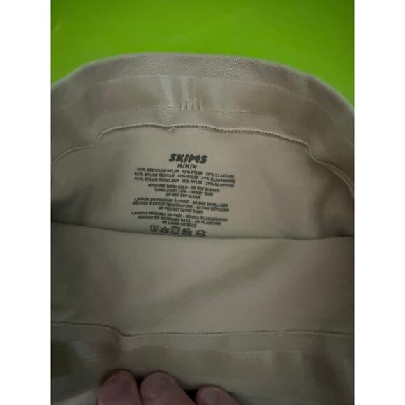 Skims Seamless Sculpt Mid Waist Thong Size M - Picture 3 of 4